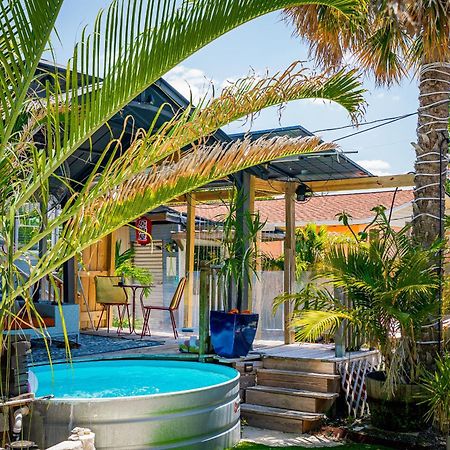 World Solo Travel'S Welcomed At St Pete Home St. Petersburg Ngoại thất bức ảnh