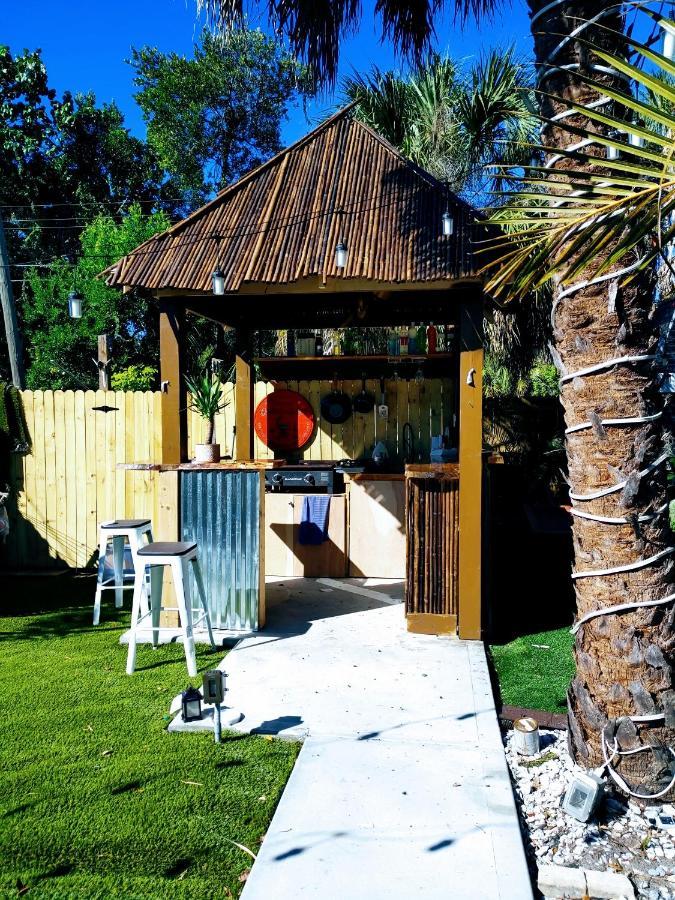World Solo Travel'S Welcomed At St Pete Home St. Petersburg Ngoại thất bức ảnh