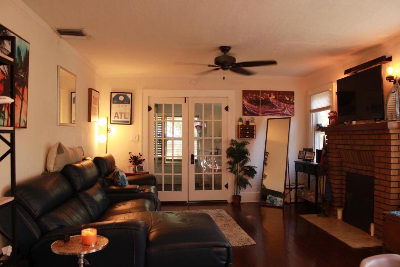 World Solo Travel'S Welcomed At St Pete Home St. Petersburg Ngoại thất bức ảnh