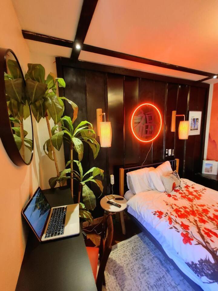World Solo Travel'S Welcomed At St Pete Home St. Petersburg Ngoại thất bức ảnh