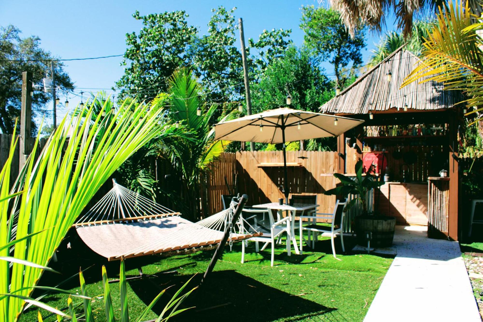 World Solo Travel'S Welcomed At St Pete Home St. Petersburg Ngoại thất bức ảnh